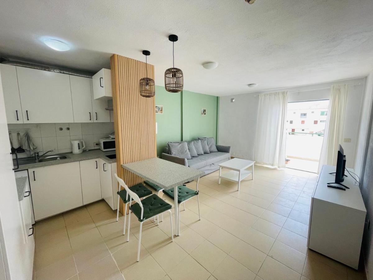Alondras Park Mialsoma Apartment Arona  Eksteriør bilde